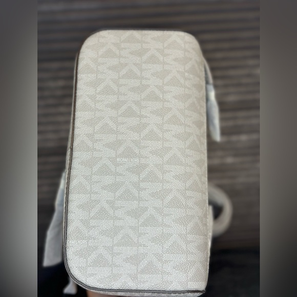 Michael kors Rhea Signature Logo Medium  Logo Backpack - Picture 8 of 8
